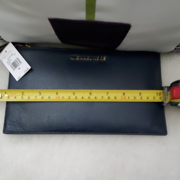 Michael Kors wrislets - Picture 4 of 6